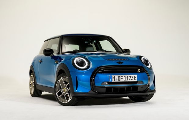 Next gen model MINI gets a new nose